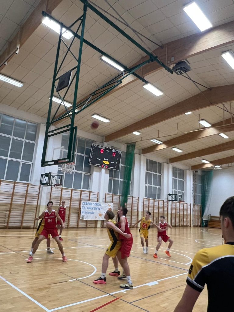 Inauguracja U 19 w POZkosz