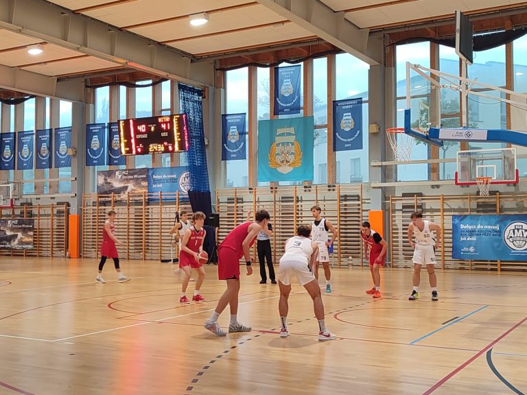 Relacja z meczu MKS Mana. Lake Sokół Marbo Międzychód