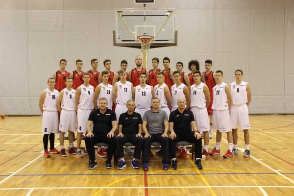 Szymon Zapała absolwent naszej szkoły