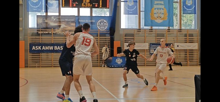 Wymarzona inauguracja nowego sezonu! Wysoka wygrana ze Świeckim Klubem Koszykówk